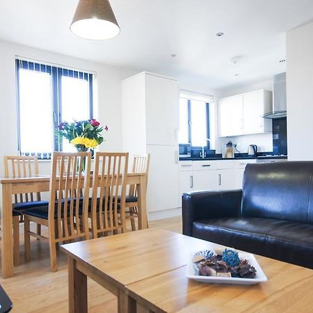 Crompton House Apartments Edgware Eksteriør bilde