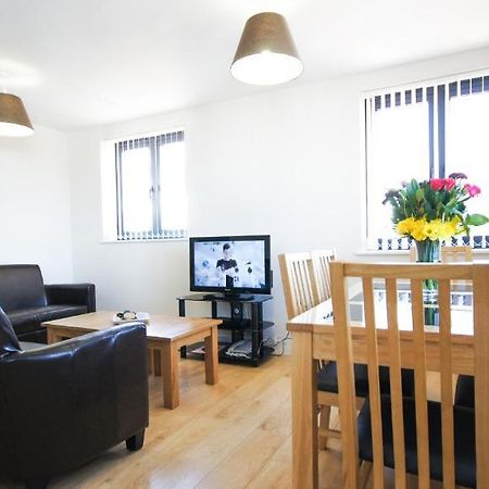 Crompton House Apartments Edgware Eksteriør bilde