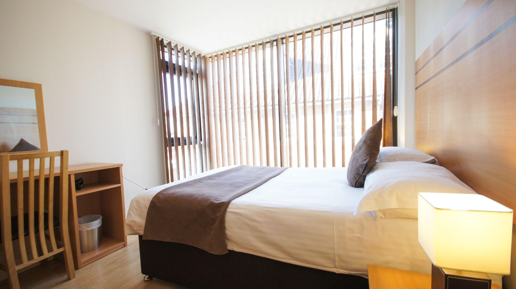 Crompton House Apartments Edgware Eksteriør bilde