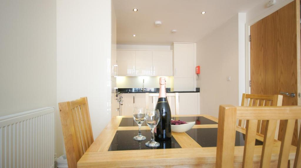 Crompton House Apartments Edgware Eksteriør bilde